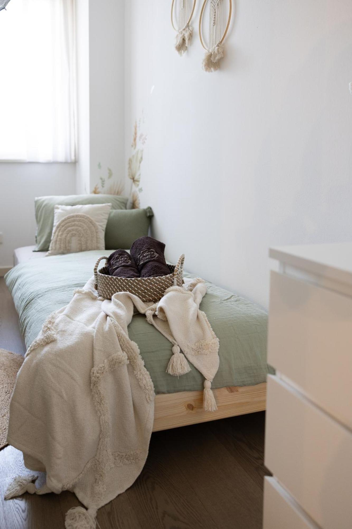 Lorry Living Luxury, Bohemian Apartment Cavaion Veronese Exterior foto
