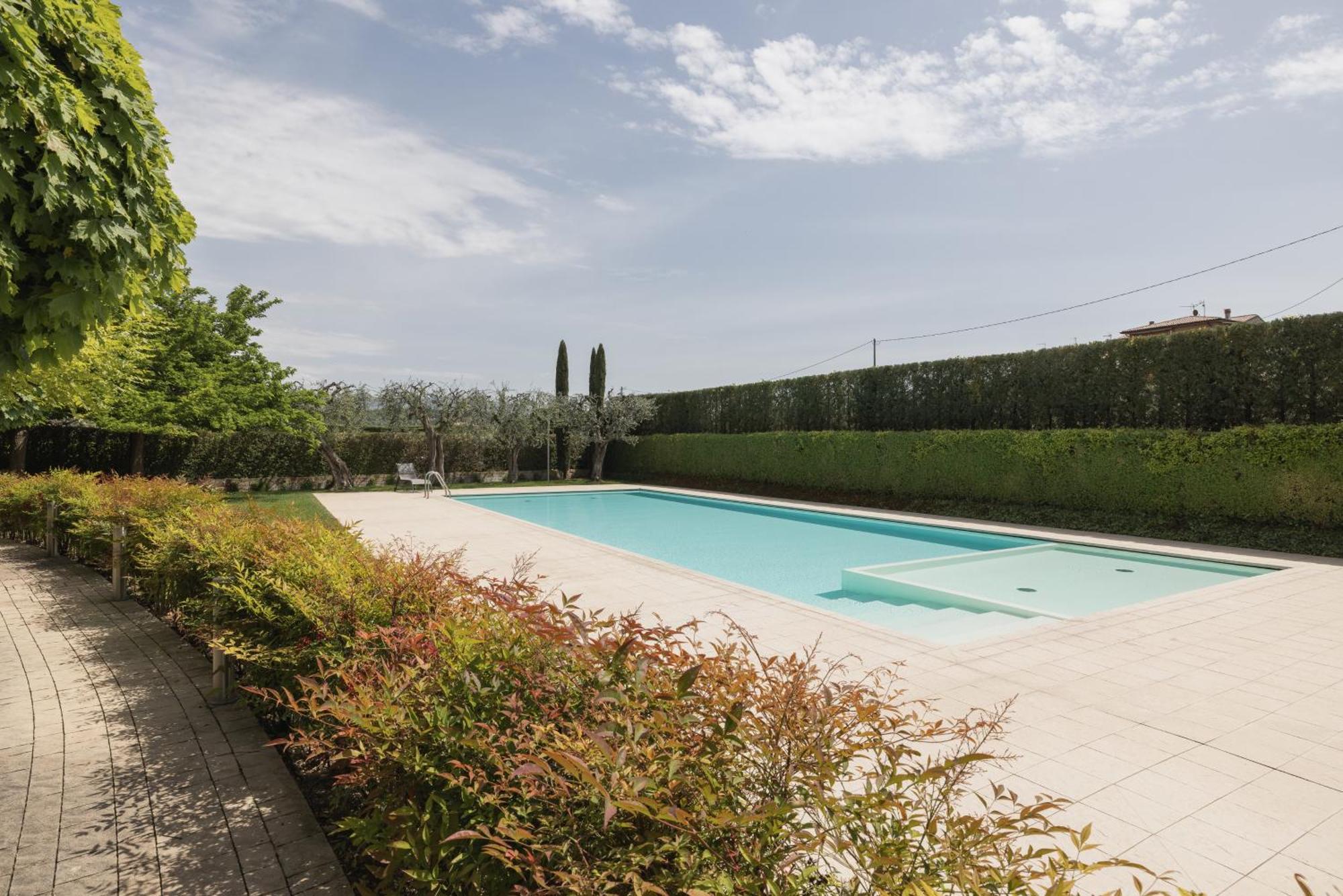 Lorry Living Luxury, Bohemian Apartment Cavaion Veronese Exterior foto