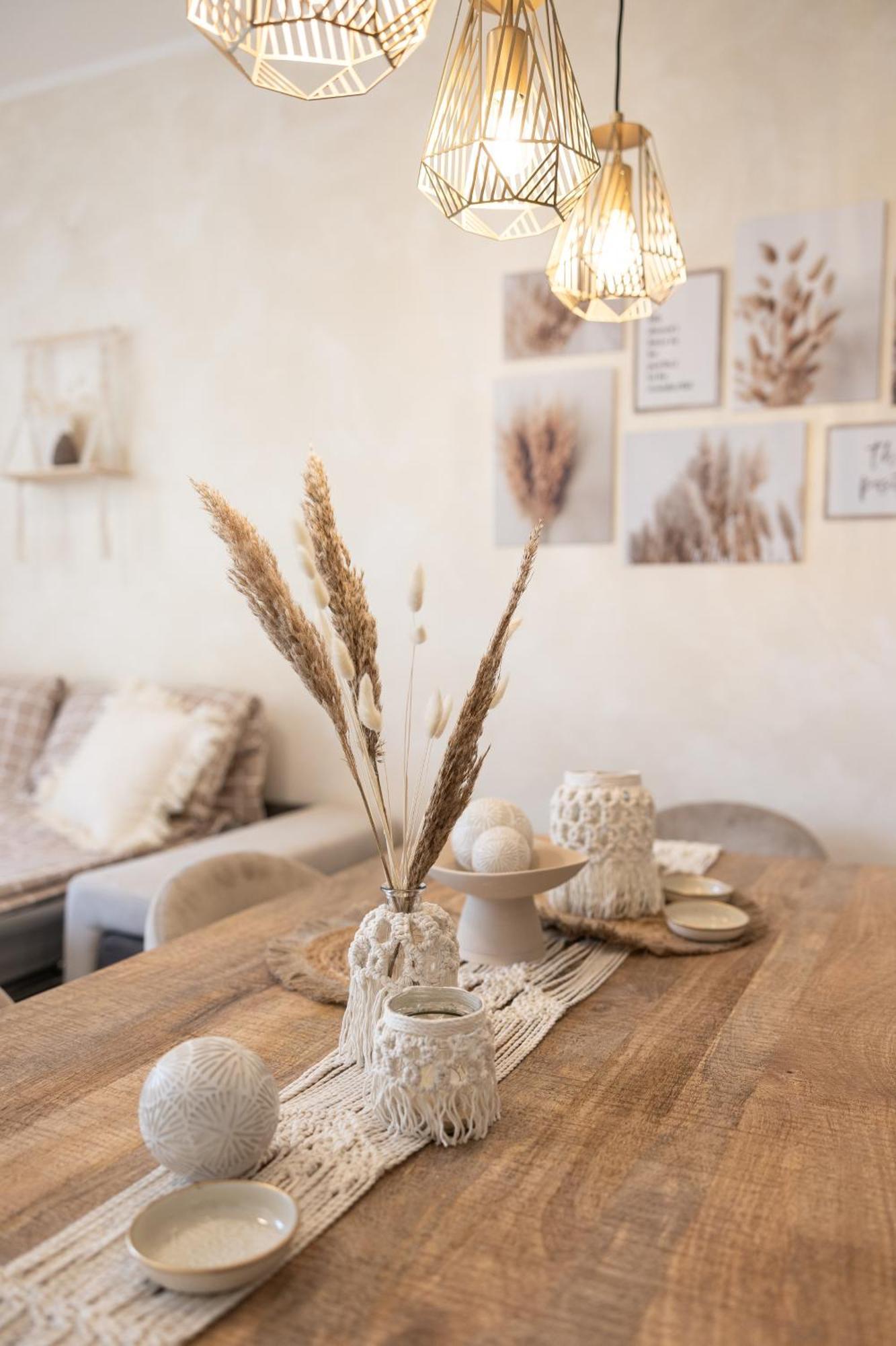 Lorry Living Luxury, Bohemian Apartment Cavaion Veronese Exterior foto